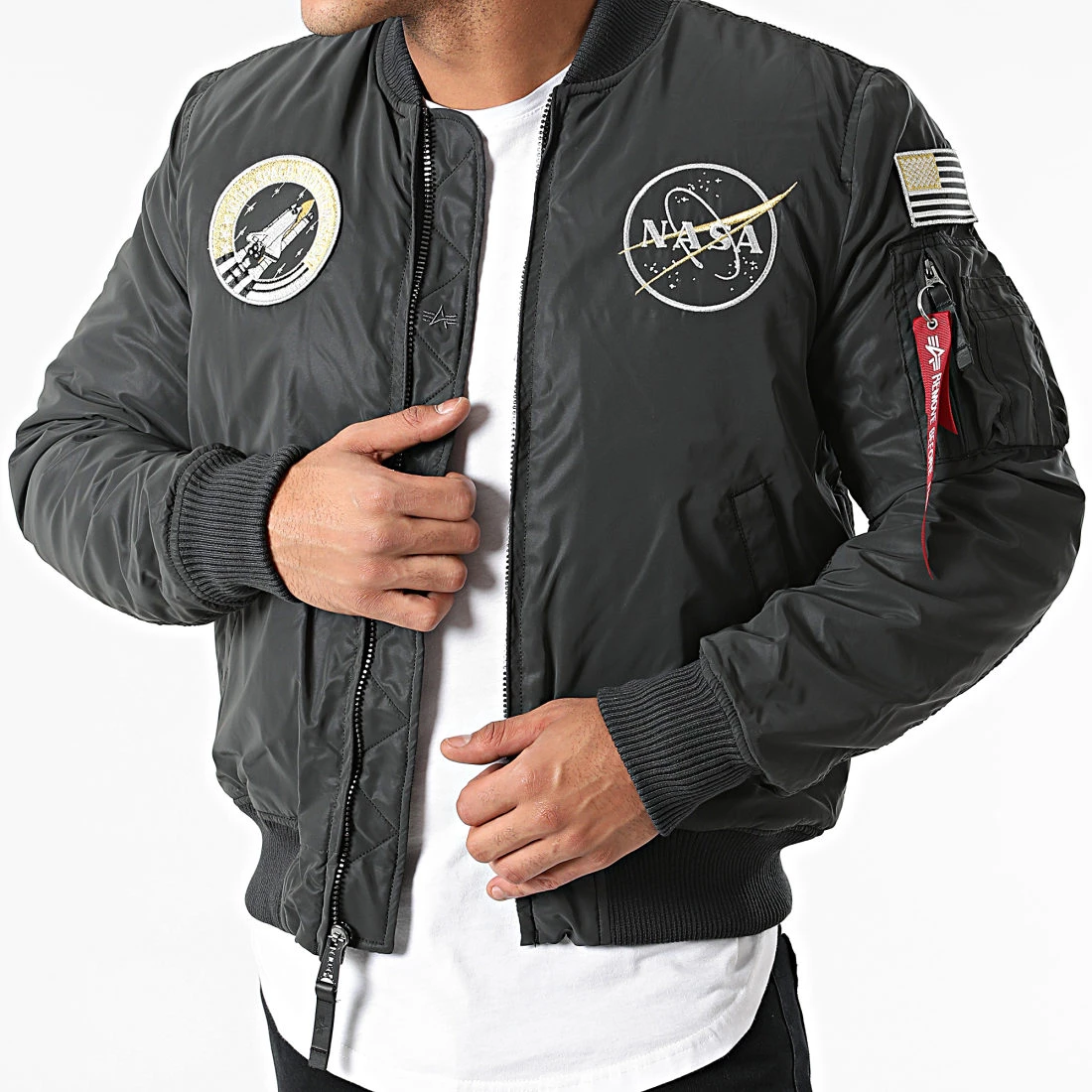 Coupon 😉 Veste Bomber Réfléchissant MA-1 NASA 128112 Gris de Alpha Industries 💯 3 Coupon 😉 Veste Bomber Réfléchissant MA-1 NASA 128112 Gris de Alpha Industries 💯