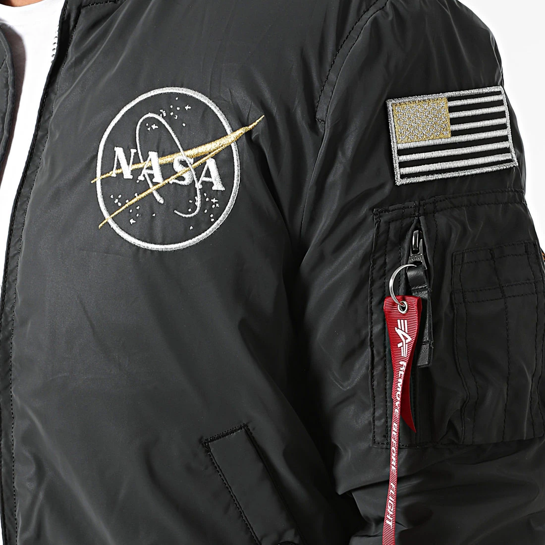 Coupon 😉 Veste Bomber Réfléchissant MA-1 NASA 128112 Gris de Alpha Industries 💯 4 Coupon 😉 Veste Bomber Réfléchissant MA-1 NASA 128112 Gris de Alpha Industries 💯 – Image 2