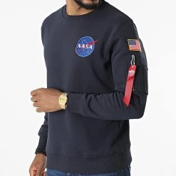 Offres 🔥 Sweat Crewneck Space Shuttle 178307 Bleu Marine de Alpha Industries ✨ 8 Offres 🔥 Sweat Crewneck Space Shuttle 178307 Bleu Marine de Alpha Industries ✨ -California Jewels Soldes alpha industries 325776 178307 07 20220708T151449 03