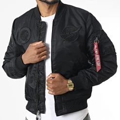 Grosses soldes 🥰 Veste Bomber MA-1 VF Nasa 166107 Noir de Alpha Industries 🎁