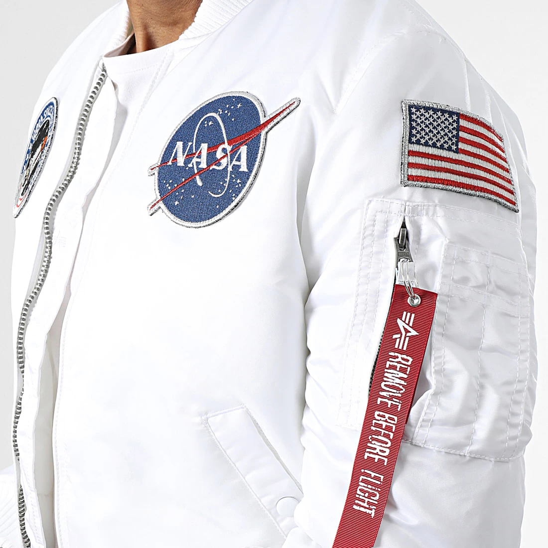 Le moins cher 🎉 Veste Bomber MA-1 VF Nasa 166107LP Blanc de Alpha Industries ✔️ 4 Le moins cher 🎉 Veste Bomber MA-1 VF Nasa 166107LP Blanc de Alpha Industries ✔️ – Image 2