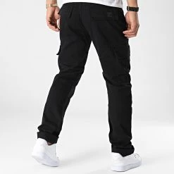 Meilleure vente 🎉 Pantalon Cargo 158205 Noir de Alpha Industries 👏 -California Jewels Soldes alpha industries 342975 158205 03 20221108T150421 04