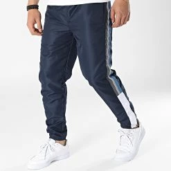 Sortie ✔️ Pantalon Jogging 35166NW Bleu Marine de Kappa 😀