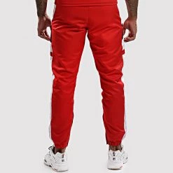 Les meilleures critiques de 🔔 Pantalon Jogging A Bandes Uzi PT029 Rouge de NI by Ninho 🔥 -California Jewels Soldes ni by ninho 225811 PT029 RED WHITE BLACK 20200722T133800 04