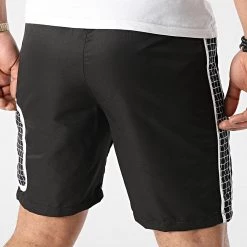 Remise 👍 Short Jogging A Bandes 037 Noir de NI by Ninho 🌟 -California Jewels Soldes ni by ninho 298362 SH 037 BLACK 20220117T112326 04